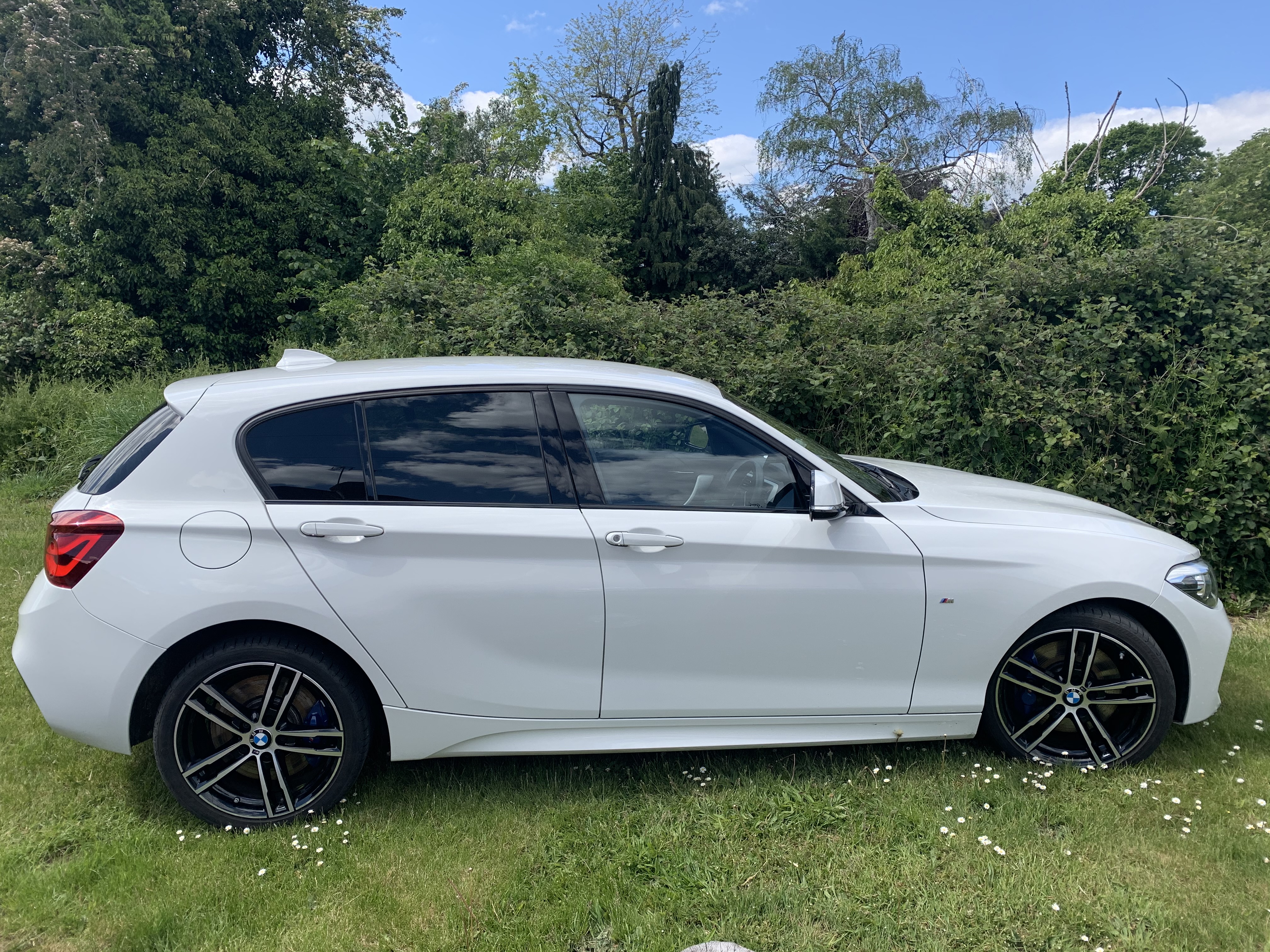 BMW.jpg